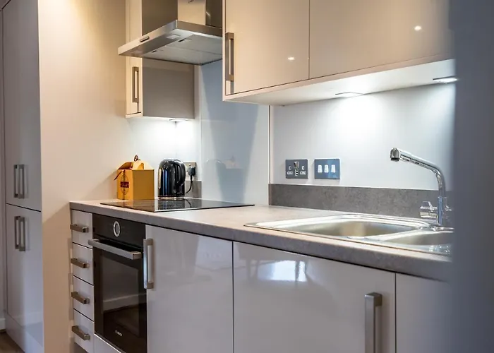 6 St Johns Mews 公寓