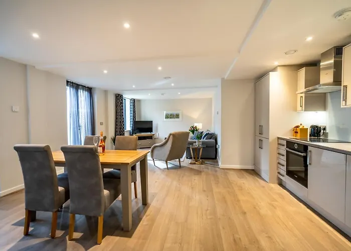 6 St Johns Mews 公寓 *