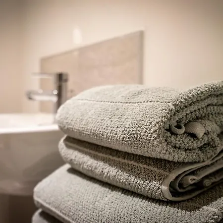 6 St Johns Mews * York