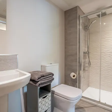 6 St Johns Mews York