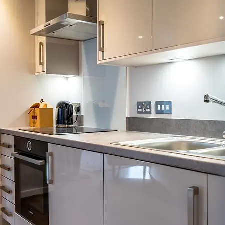 6 St Johns Mews Apartamento